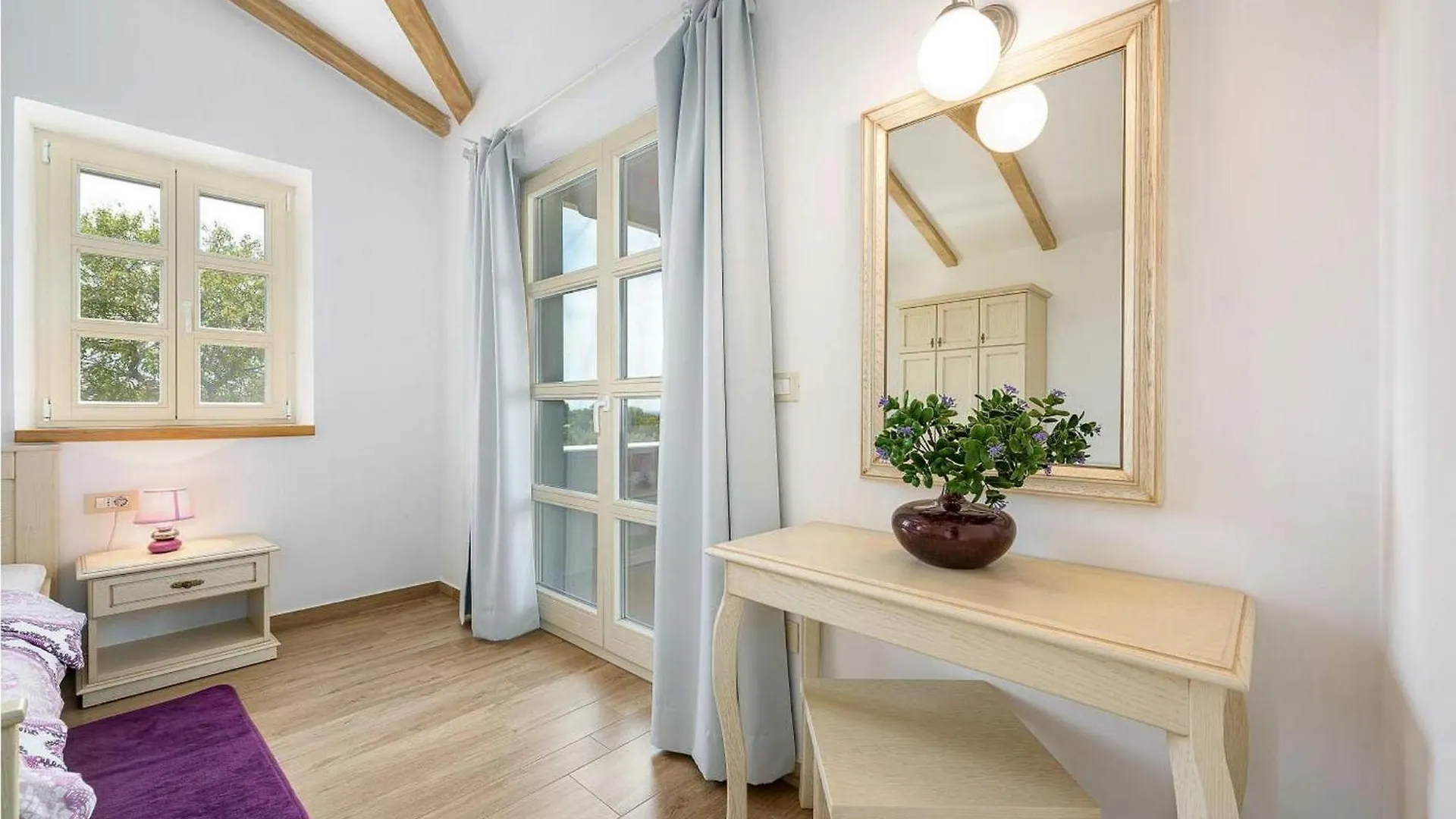 Villa Manuela Kastelir Croatia