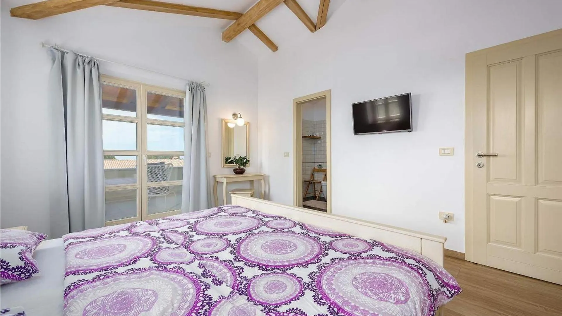Villa Manuela Kastelir Croatia
